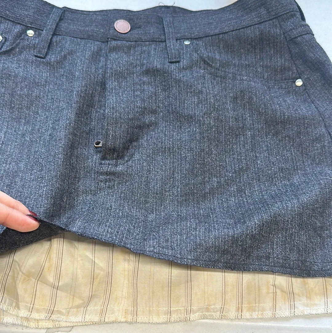 2000’s grey layered wool mini skirt