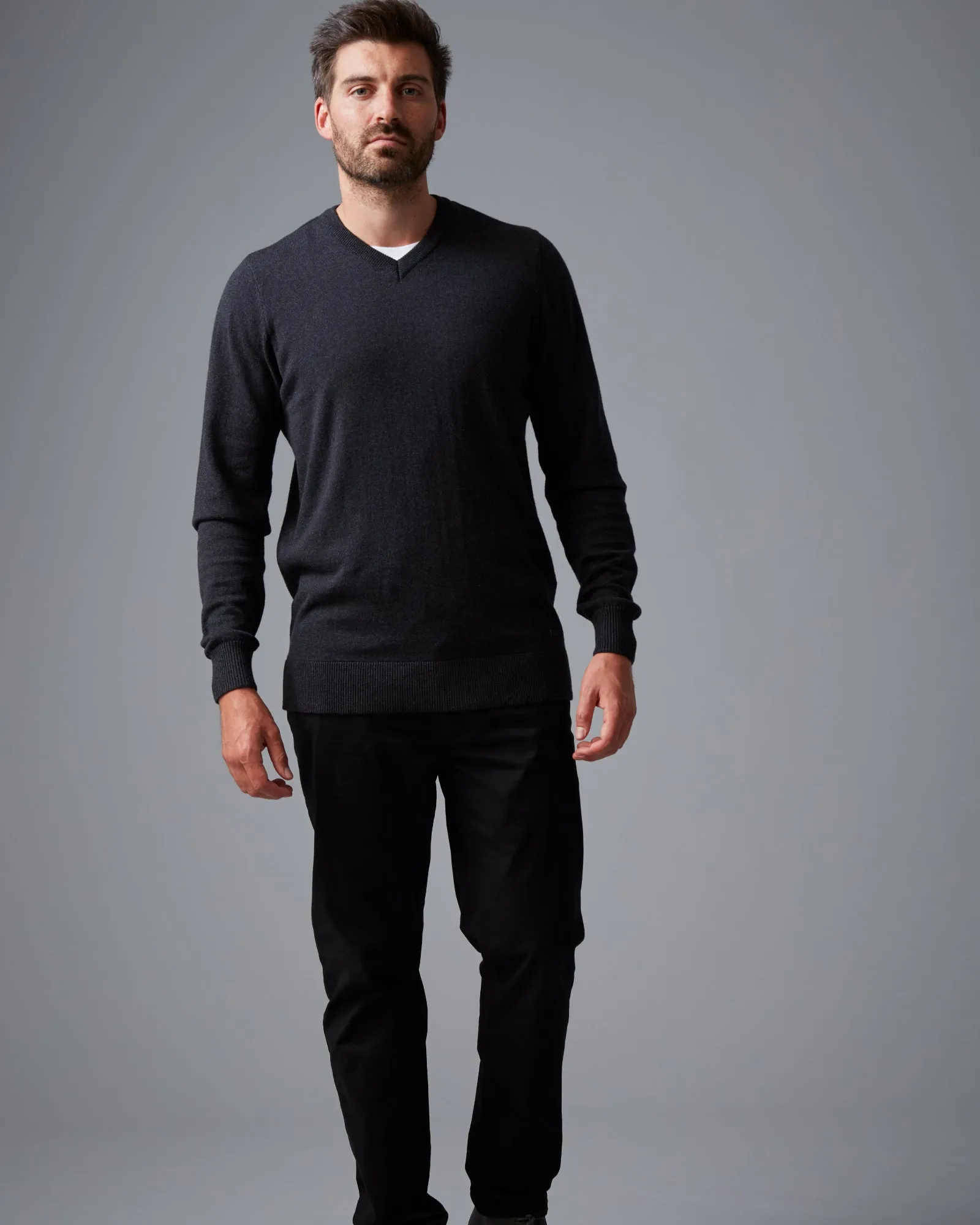 CASHMERE COTTON VEE NECK KNIT