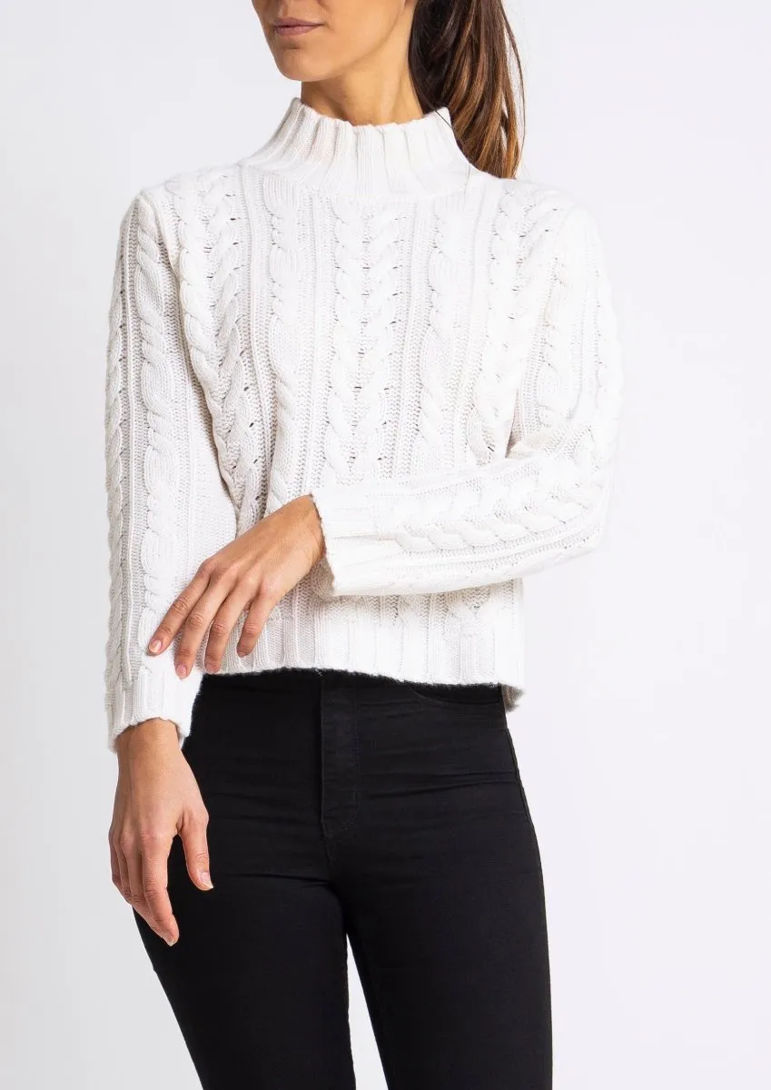 Cashmere Lauren Cable knit in Winter White