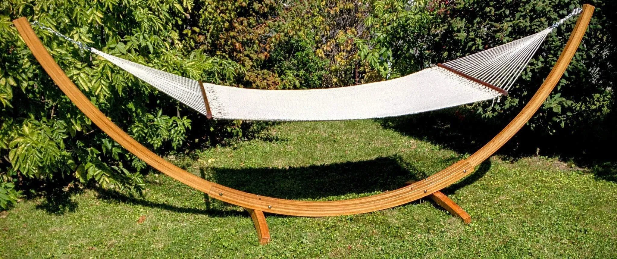 Deluxe Polyester Rope Hammock with Bamboo Stand