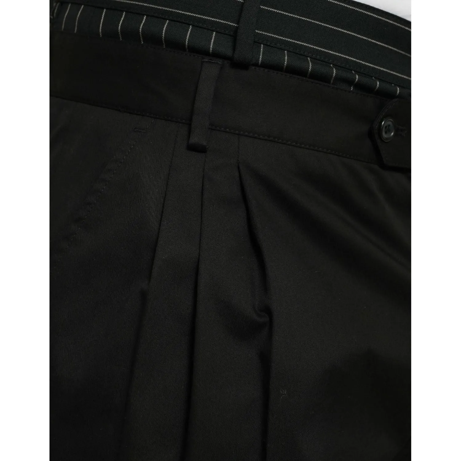 Dolce & Gabbana Sleek Designer Bermuda Cargo Shorts