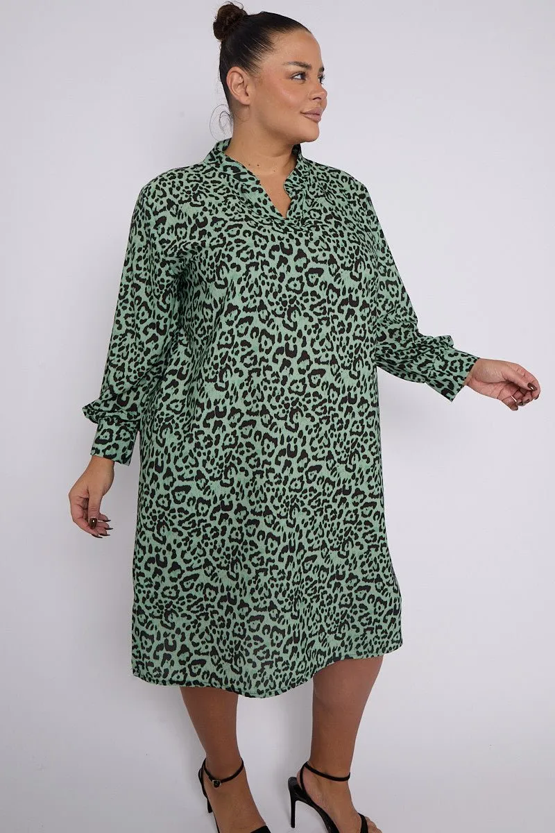 Eliana PLUS SIZE Green Animal Print Collar Style Dress With Pockets