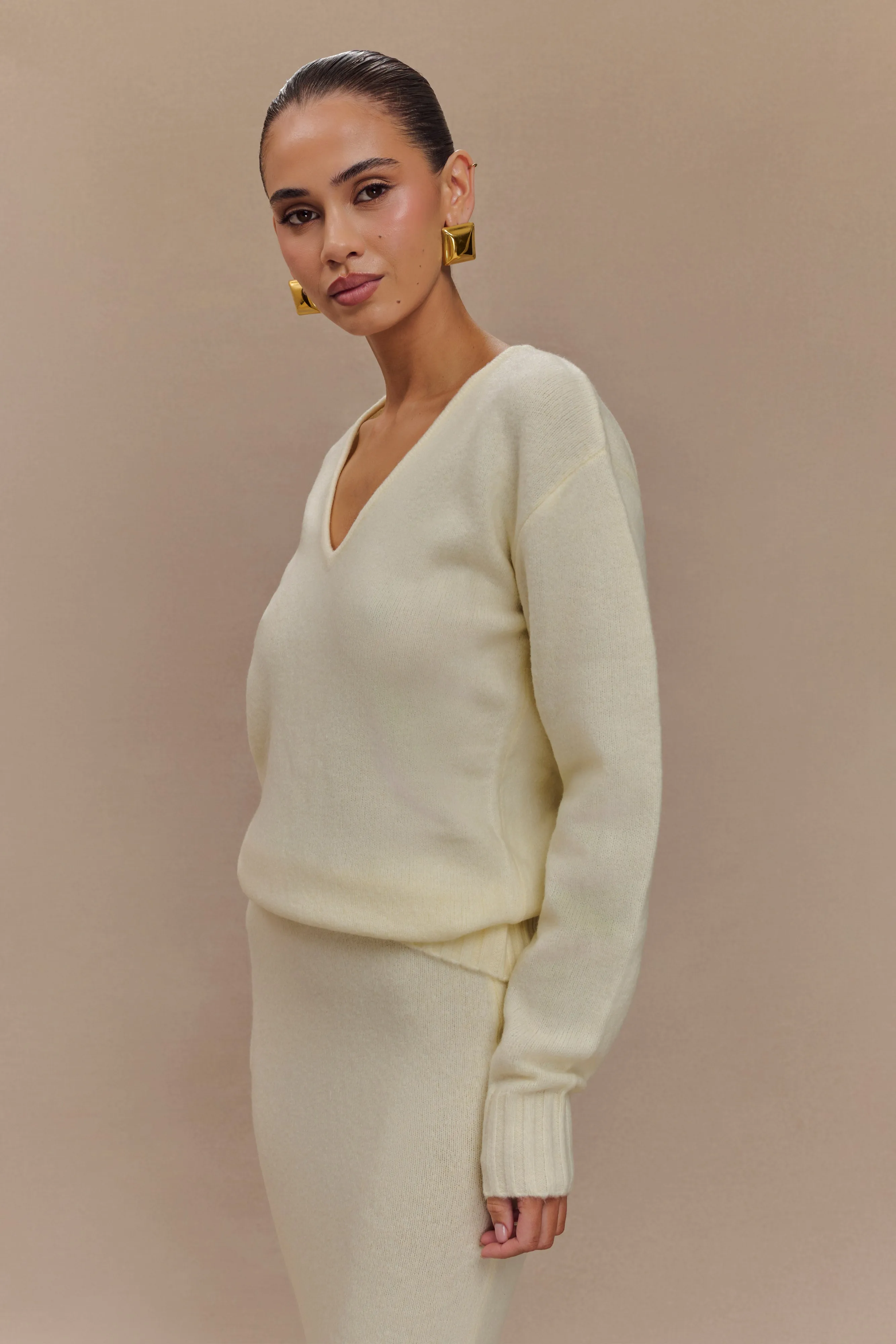 Ella V Neck Knit Jumper With Scarf - Ivory Marle