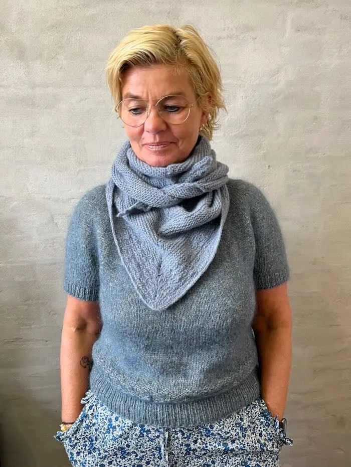 Ellie bandana scarf by Önling, knitting pattern