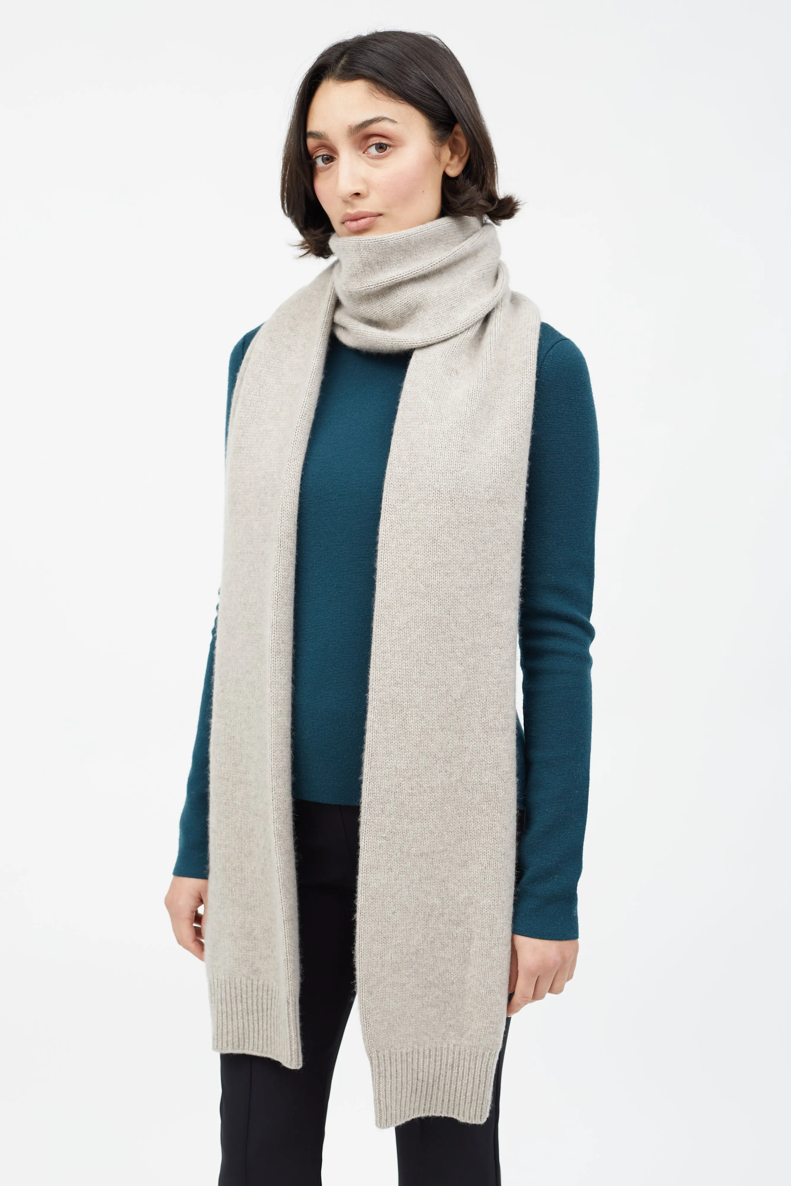 Grey Cashmere Sleeve Scarf