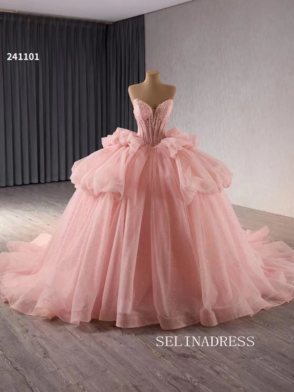 Luxury Flesh Pink Sweetheart Ball Gowns Long Formal Dresses Lace Evening Dress 241101