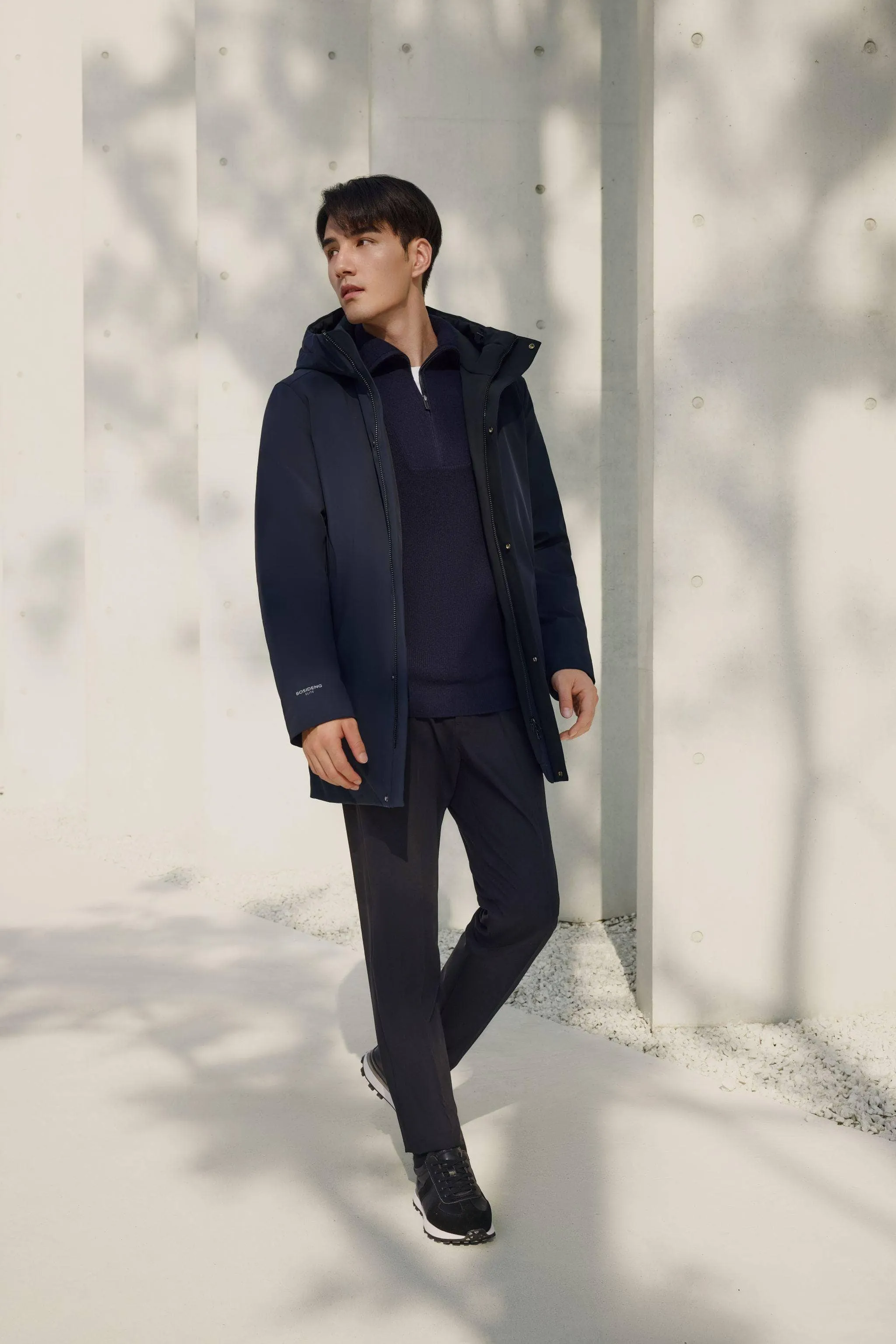 Men’s mid-length goose down coat