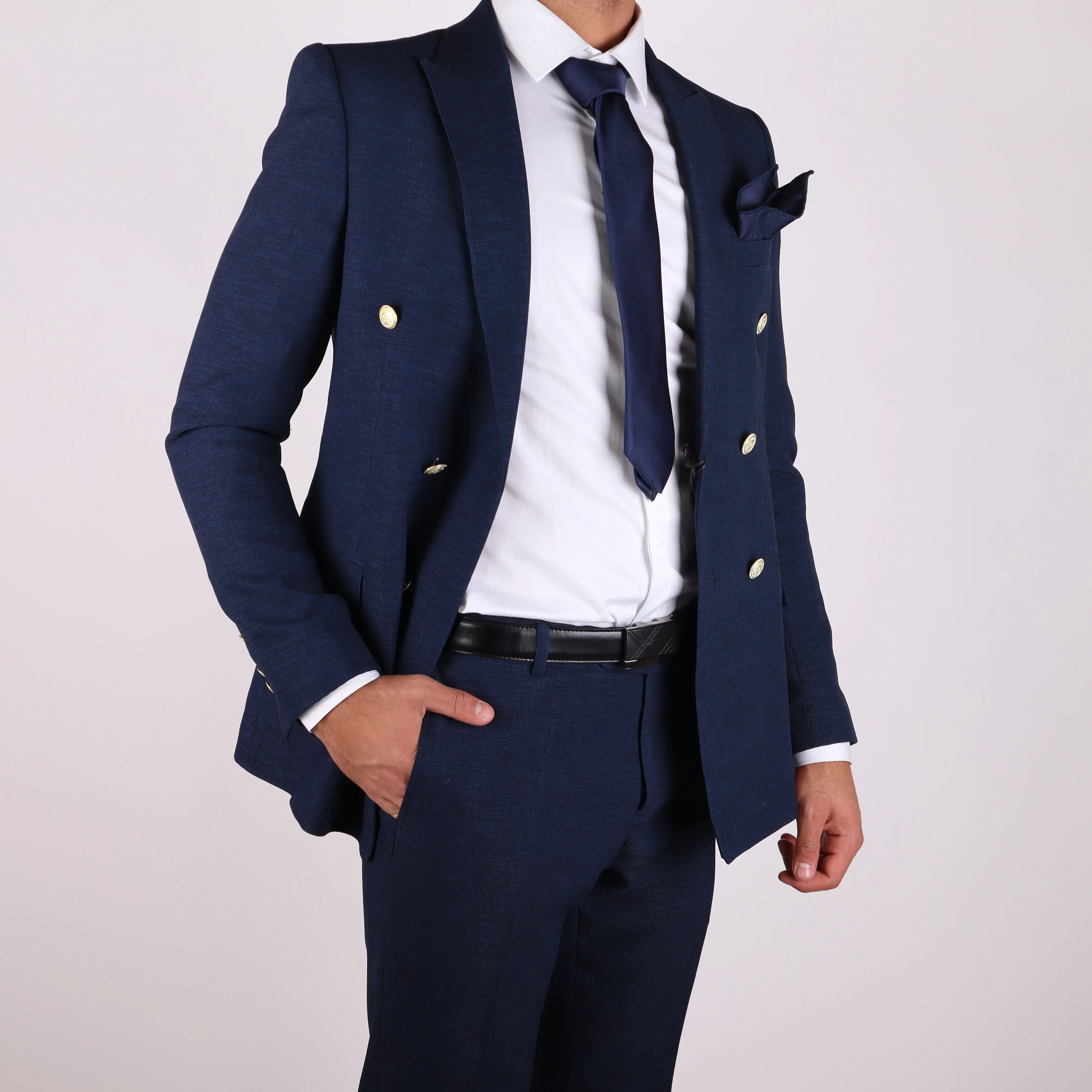 Navy/Black Avanti Milano Double Breasted Two Piece Suit