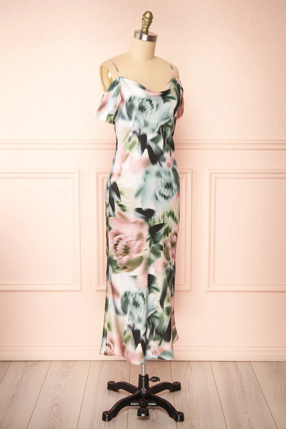 Nefera | Colorful Blurry Floral Satin Dress