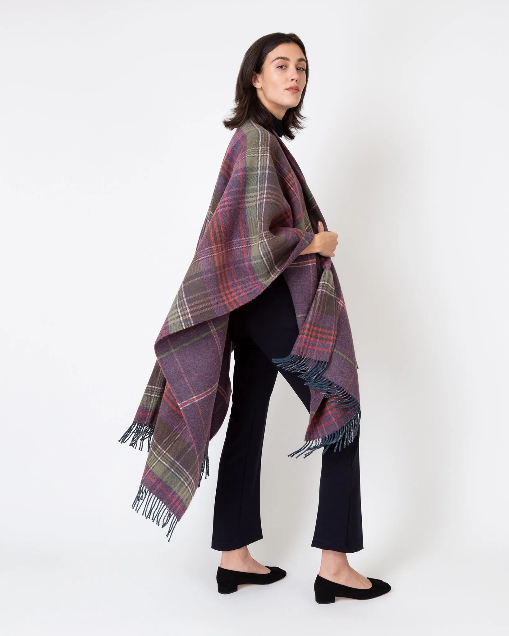 Reversible Scottish Heritage Cape in Heather Double-Faced Lambswool