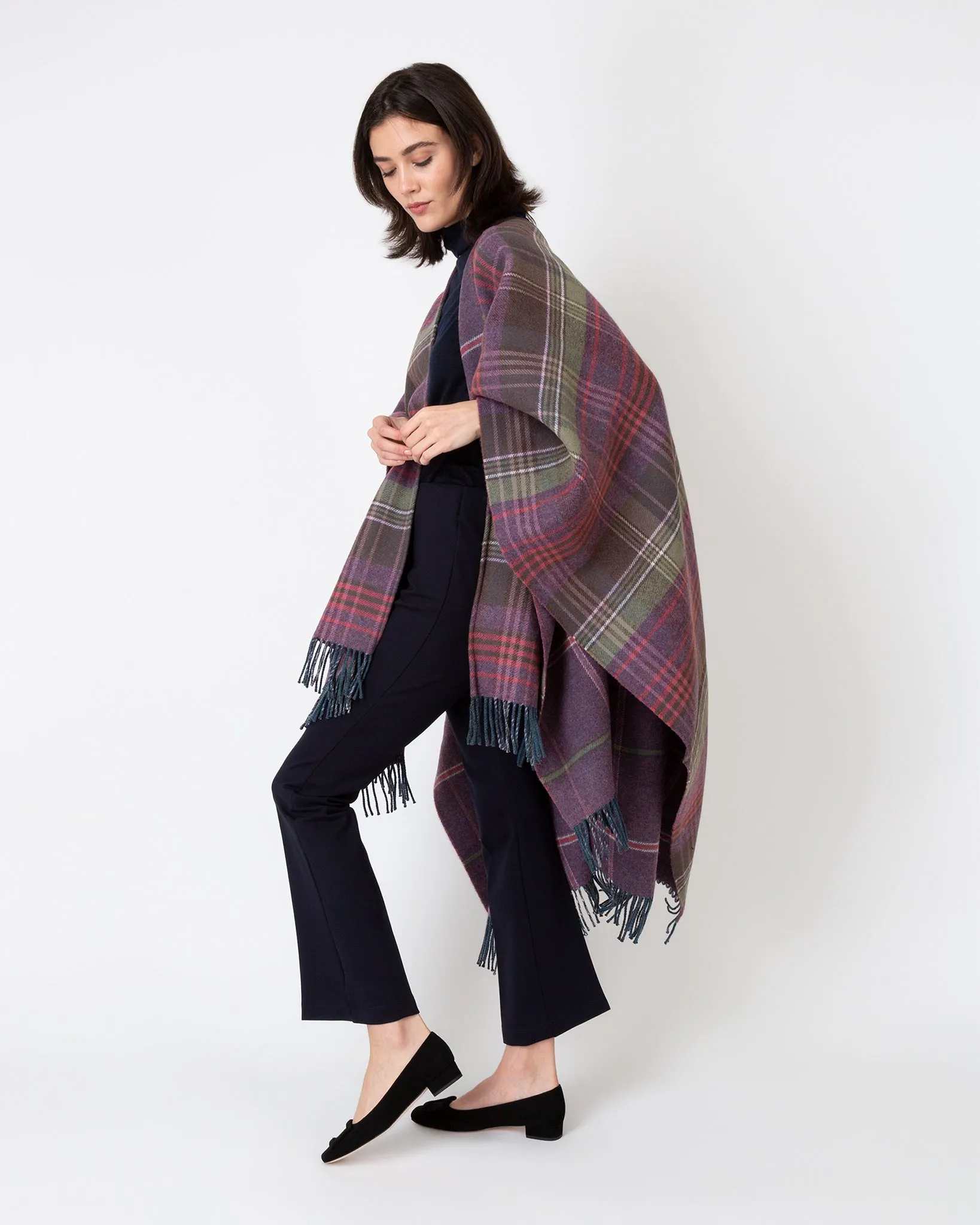 Reversible Scottish Heritage Cape in Heather Double-Faced Lambswool