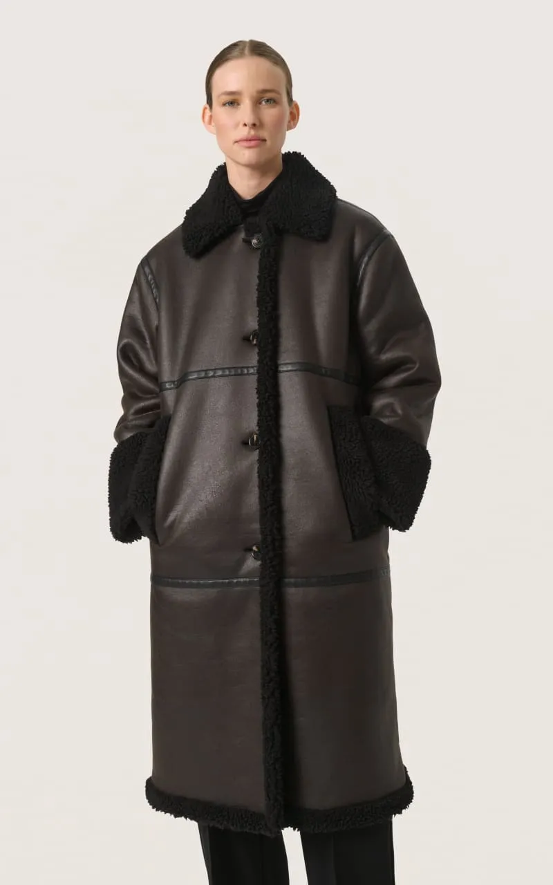 Soaked In Luxury- Elora Coat