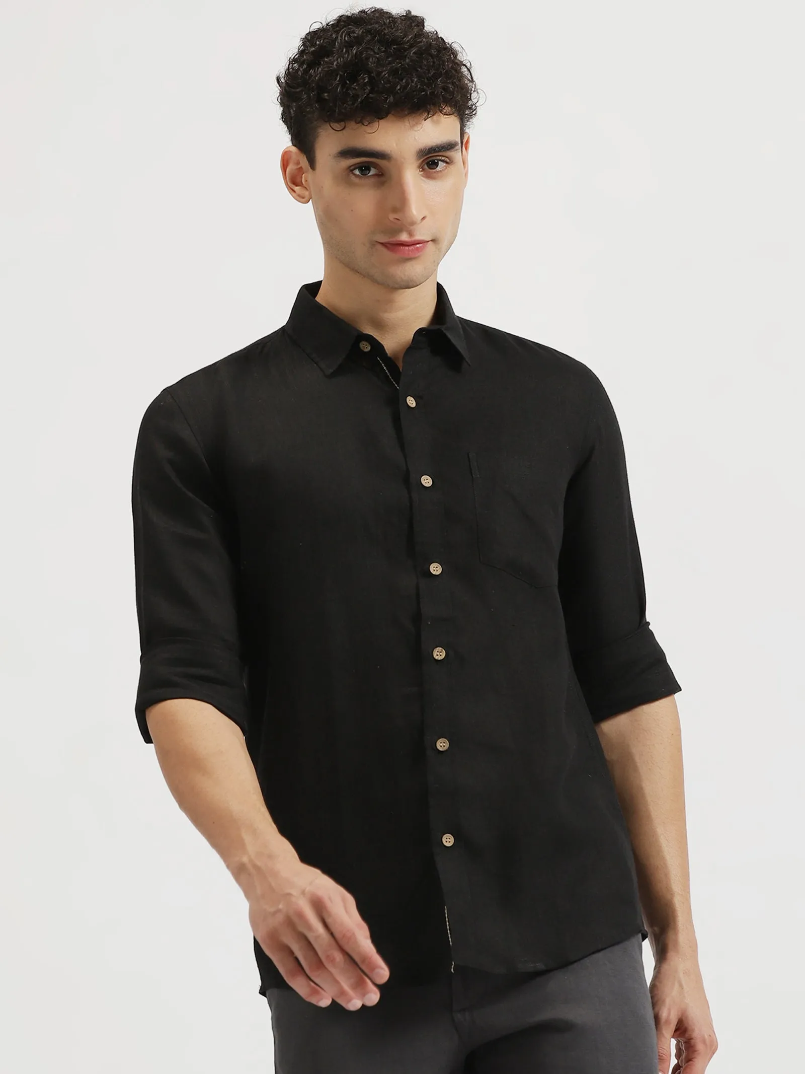 Web - Pure Linen Placket Detailing Full Sleeve Shirt - Black